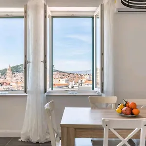 Apartment Just Like - Cityapartment With Netflix, Split