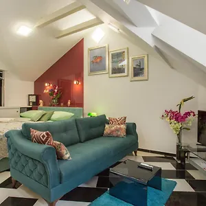 Apartment Zana Luxury Center, Split