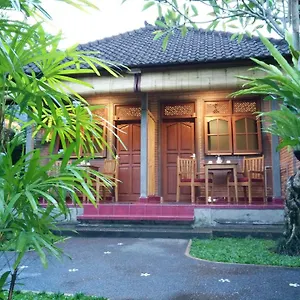 https://tara-house.ubudhotelsnow.com