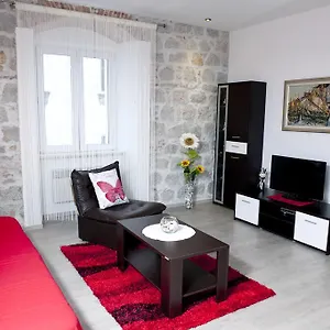 Apartment U Srcu Grada - Ilicev Prolaz, Split