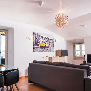 https://terrace-apartment-near-praca-do-comercio.hotels-lisbon-portugal.com